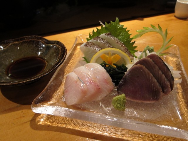 Bonito sashimi plate at Nakato