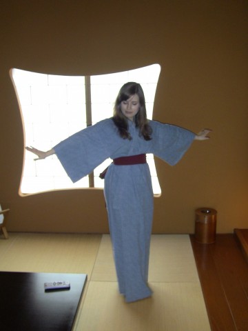 Modeling yukata