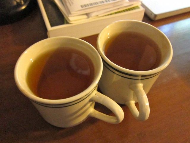 Twin teas