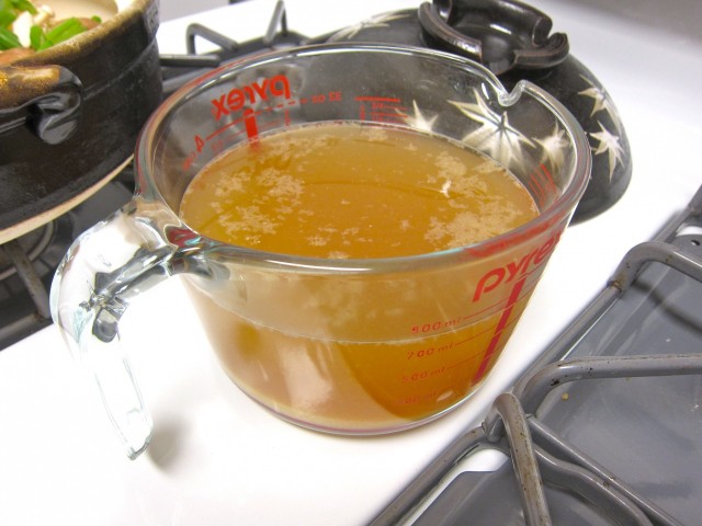 Tsukimi nabe broth