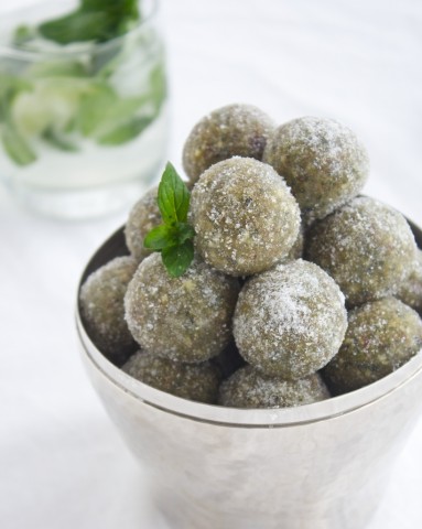 Raw Vegan Mojito Bites