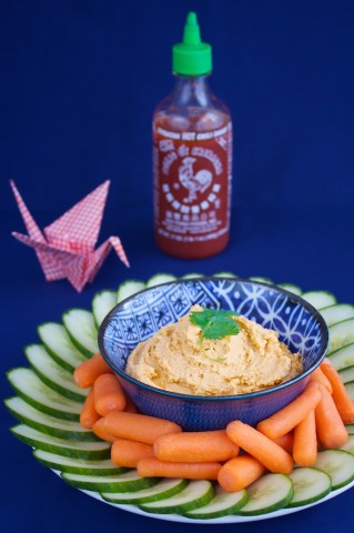 Sriracha hummus